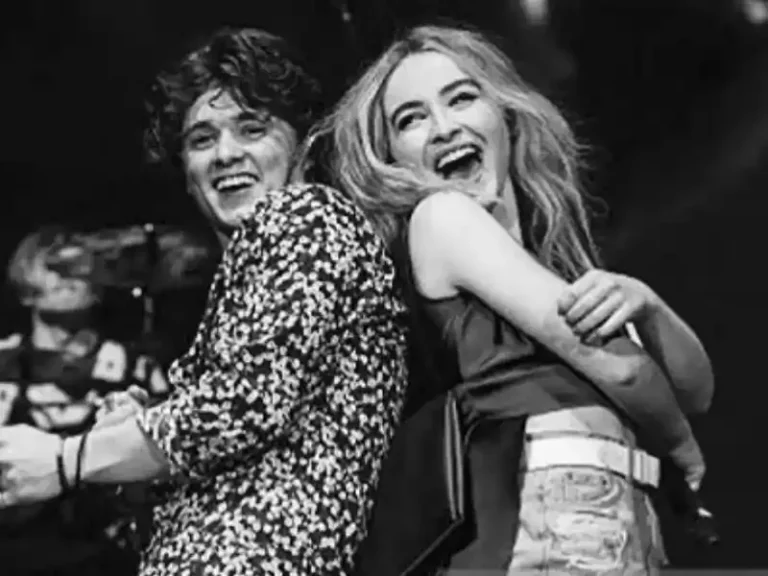 Shawn Mendes spricht mit Sabrina Carpenter über Liebesgerüchte